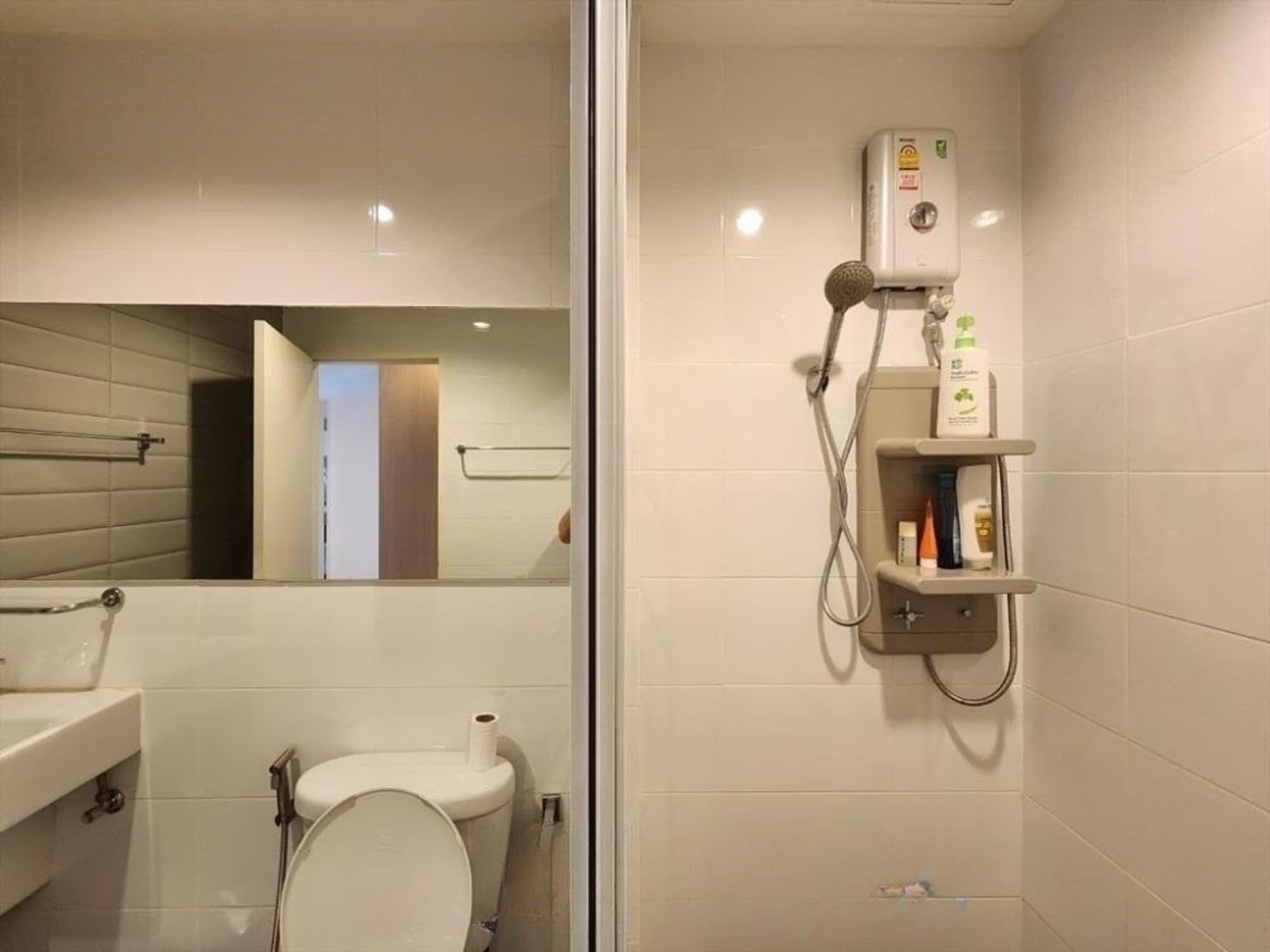 2 ห้องนอน คอนโด สำหรับ ขาย ใน Khlong Toei - Image 7