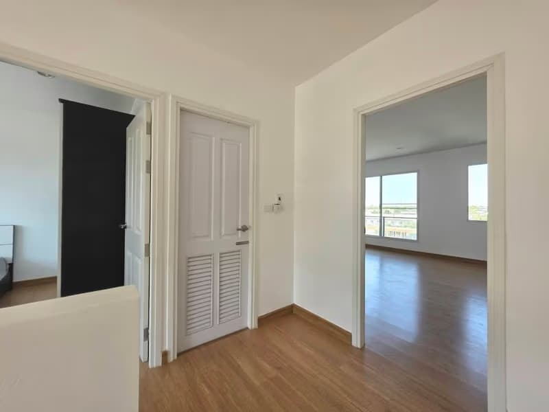 3 Bed Townhouse for Rent and Sale in Suan Luang