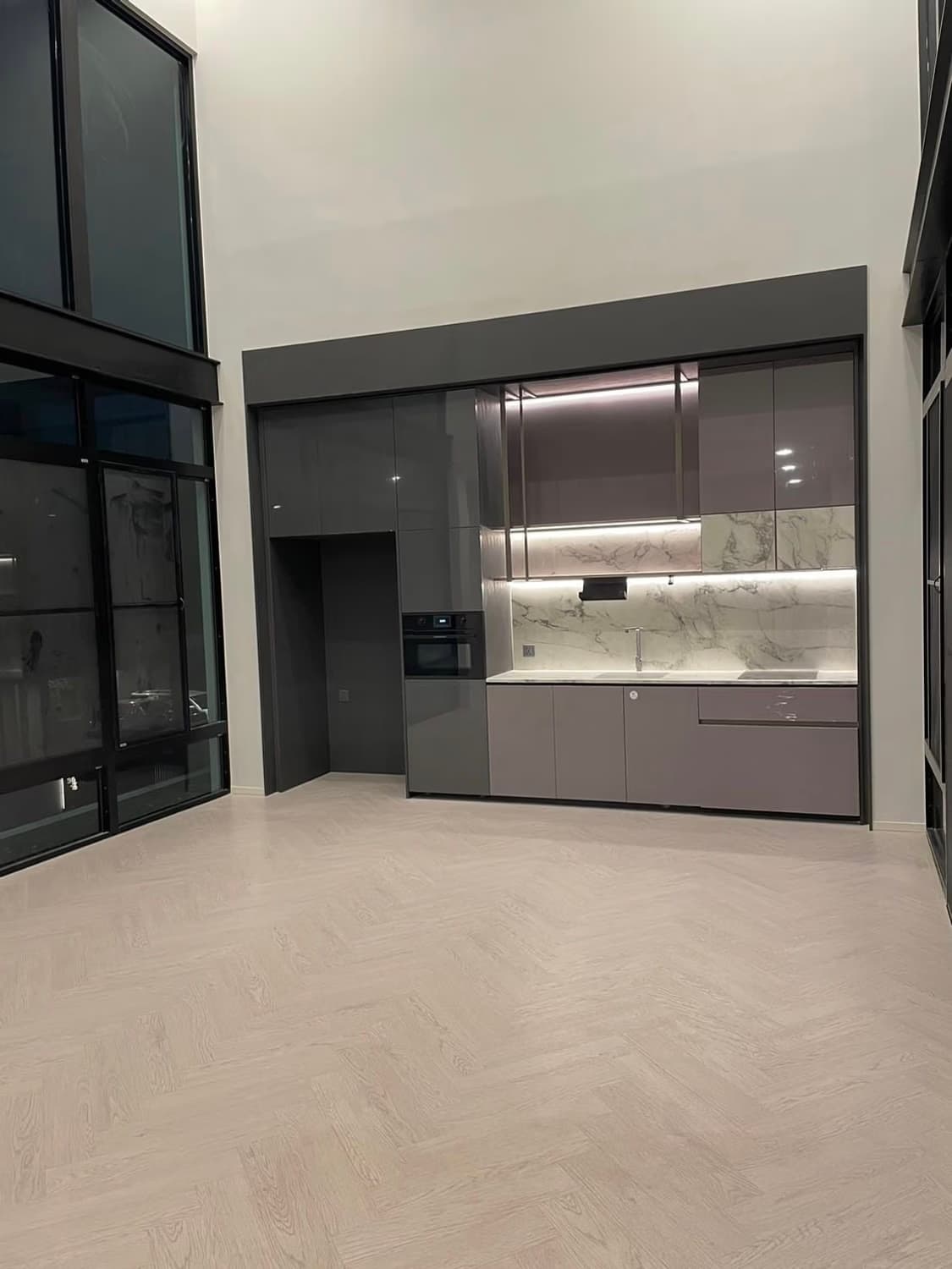  - Image 8