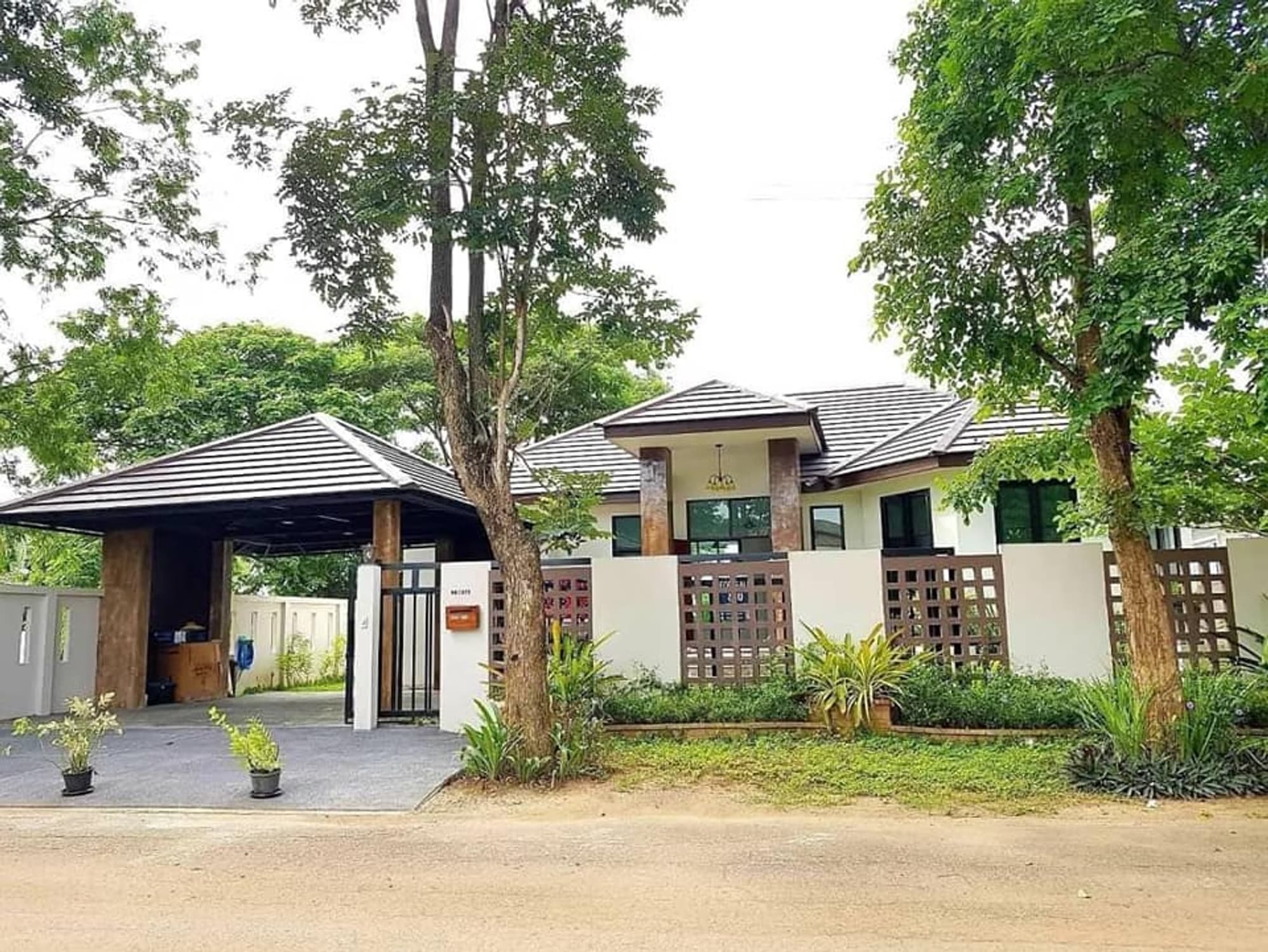 Pool Villa for rent in San Phak Wan, Hang Dong. - Image 3