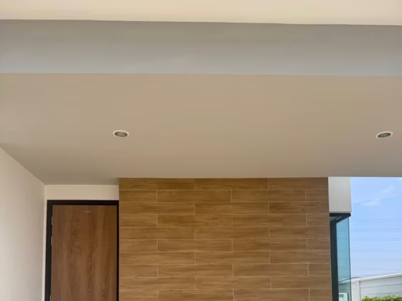 3 Bed House for Rent in Bang Phli District