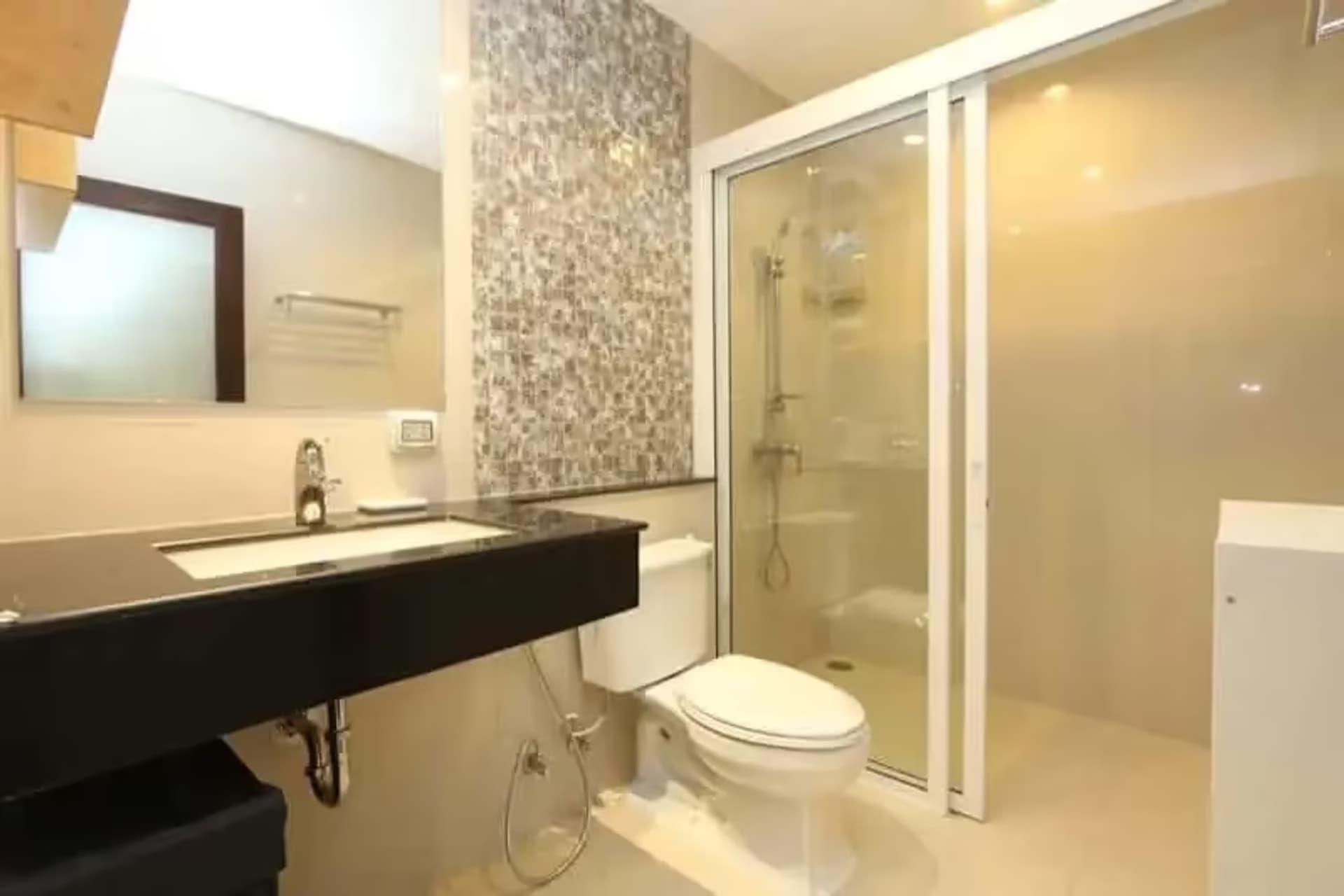 1 Bedroom Condo - Image 7