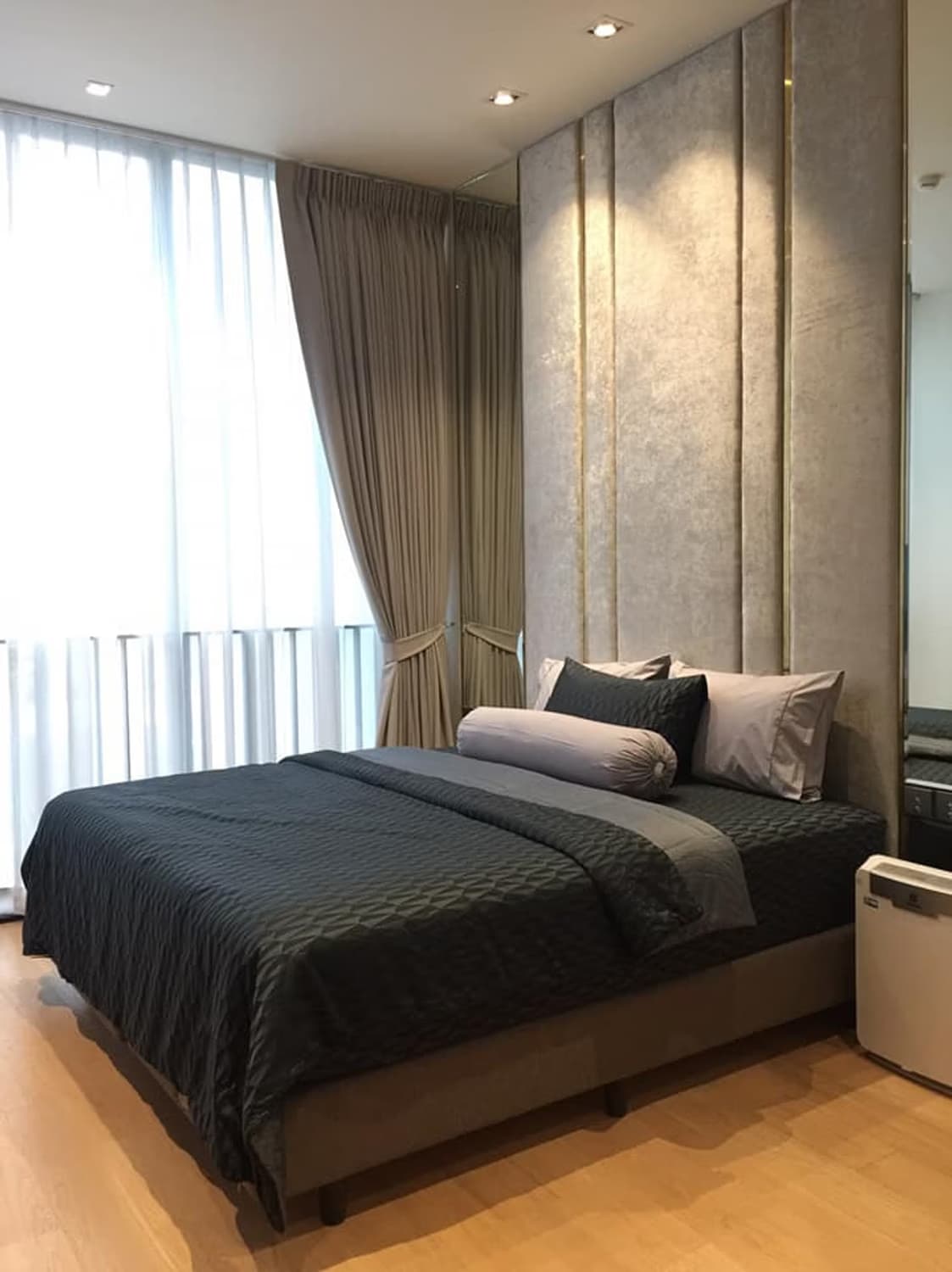 undefined ห้องนอน Condo สำหรับ ขายและจำหน่าย ใกล้ Chit Lom BTS - Image 1