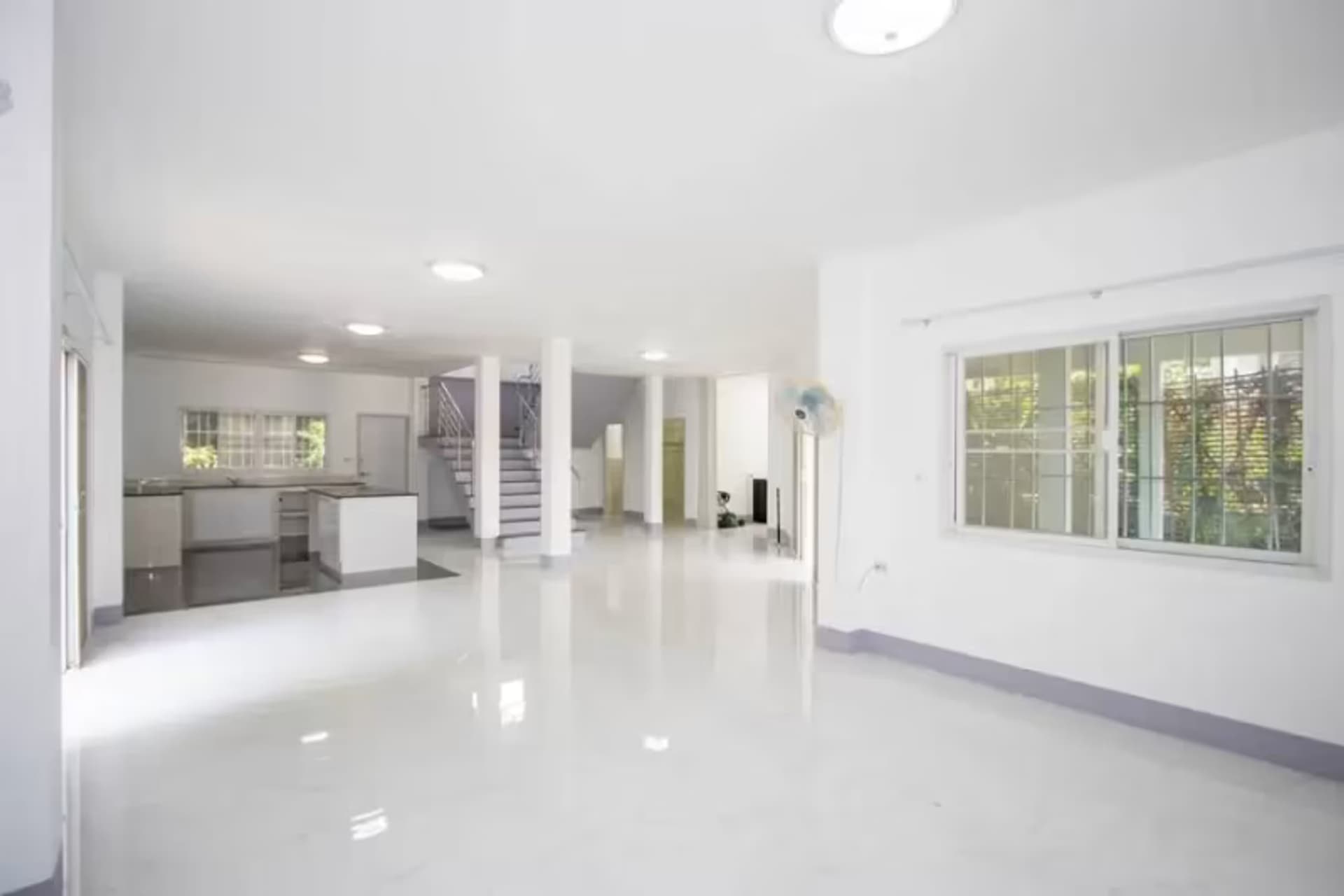 3 Bedroom House - Image 13