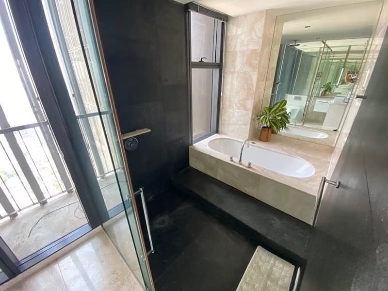 3 Bed Condo for Sale in Sathon