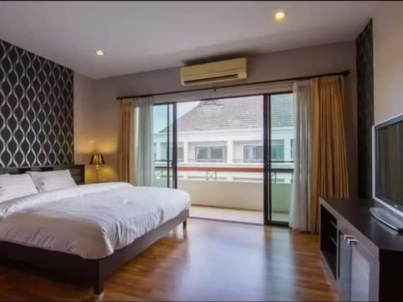 3 Bedroom Condo