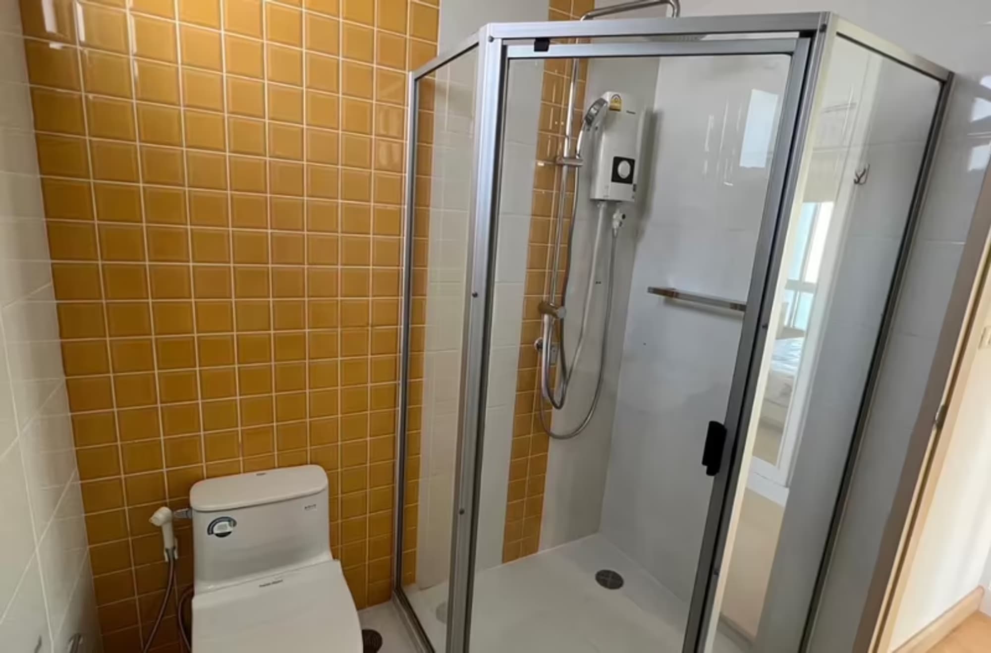 Condo for Rent at Citismart Sukhumvit 18 Condominium - Image 4