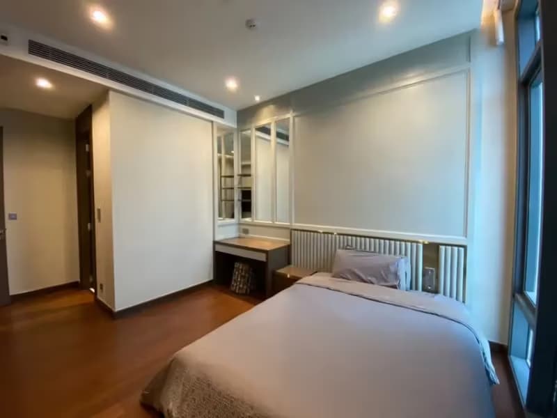 Q1 Sukhumvit Condo by Q House