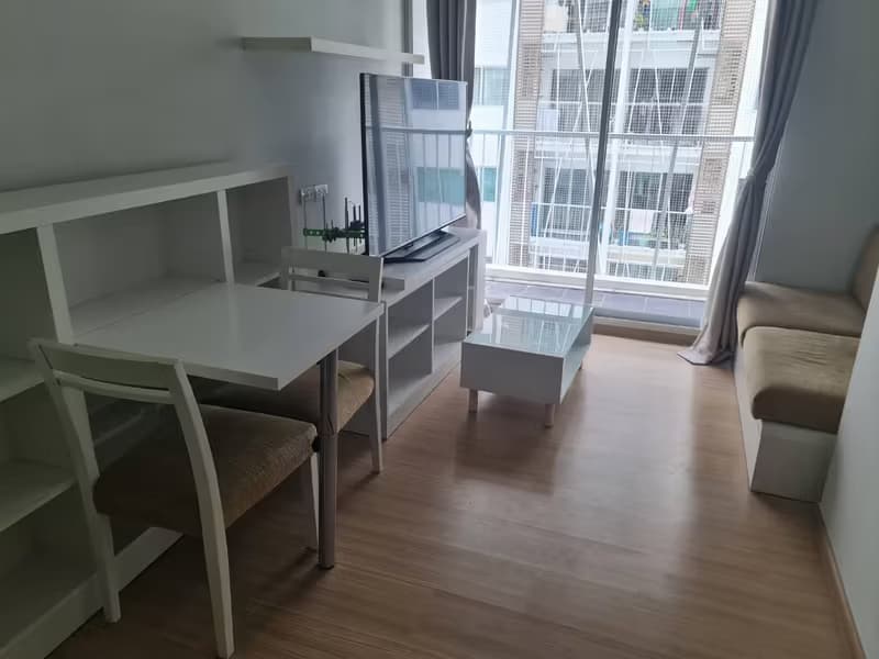 Condo for Sale at Noble Revolve Ratchada 2