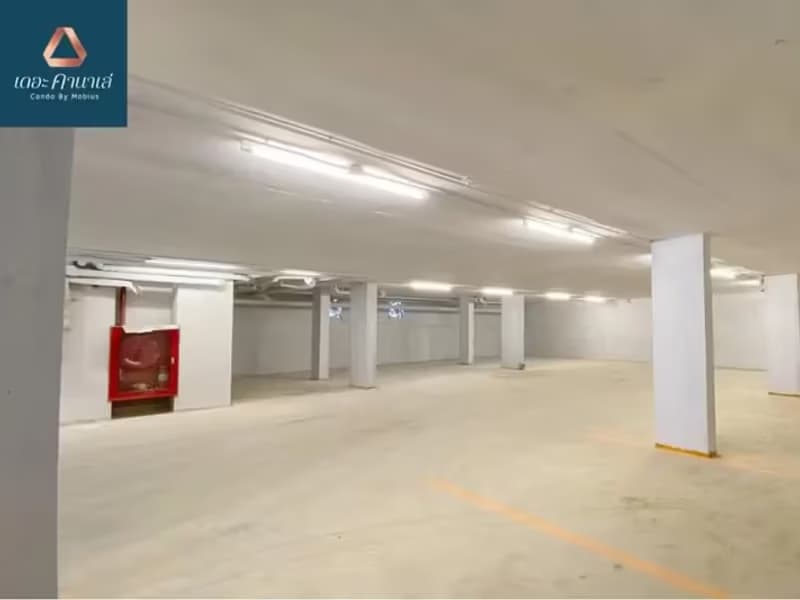 1 Bedroom Condo