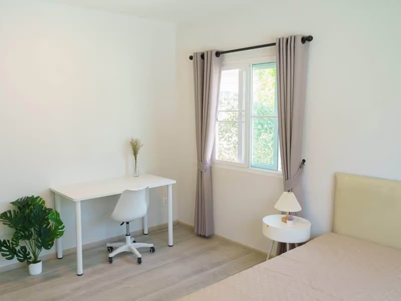 3 Bed House for Rent in Bang Phli
