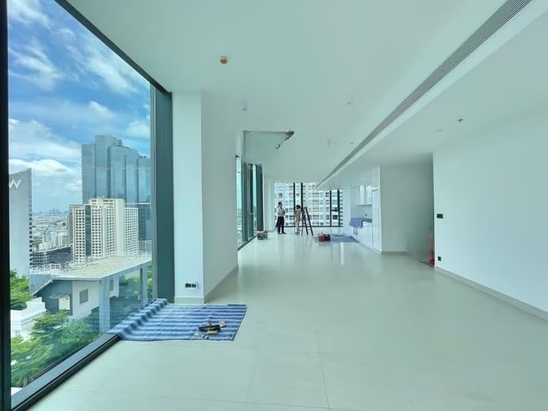 2 Bed Condo for Sale in Bang Rak