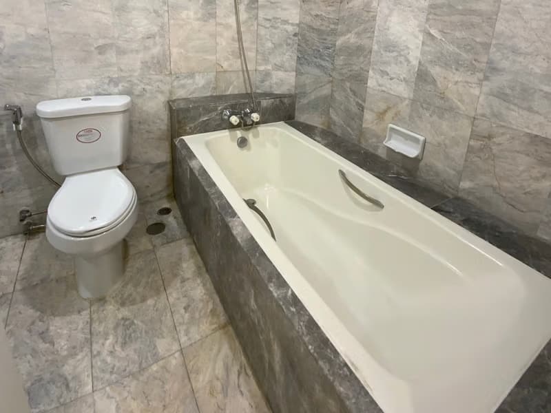 4 Bedroom Condo