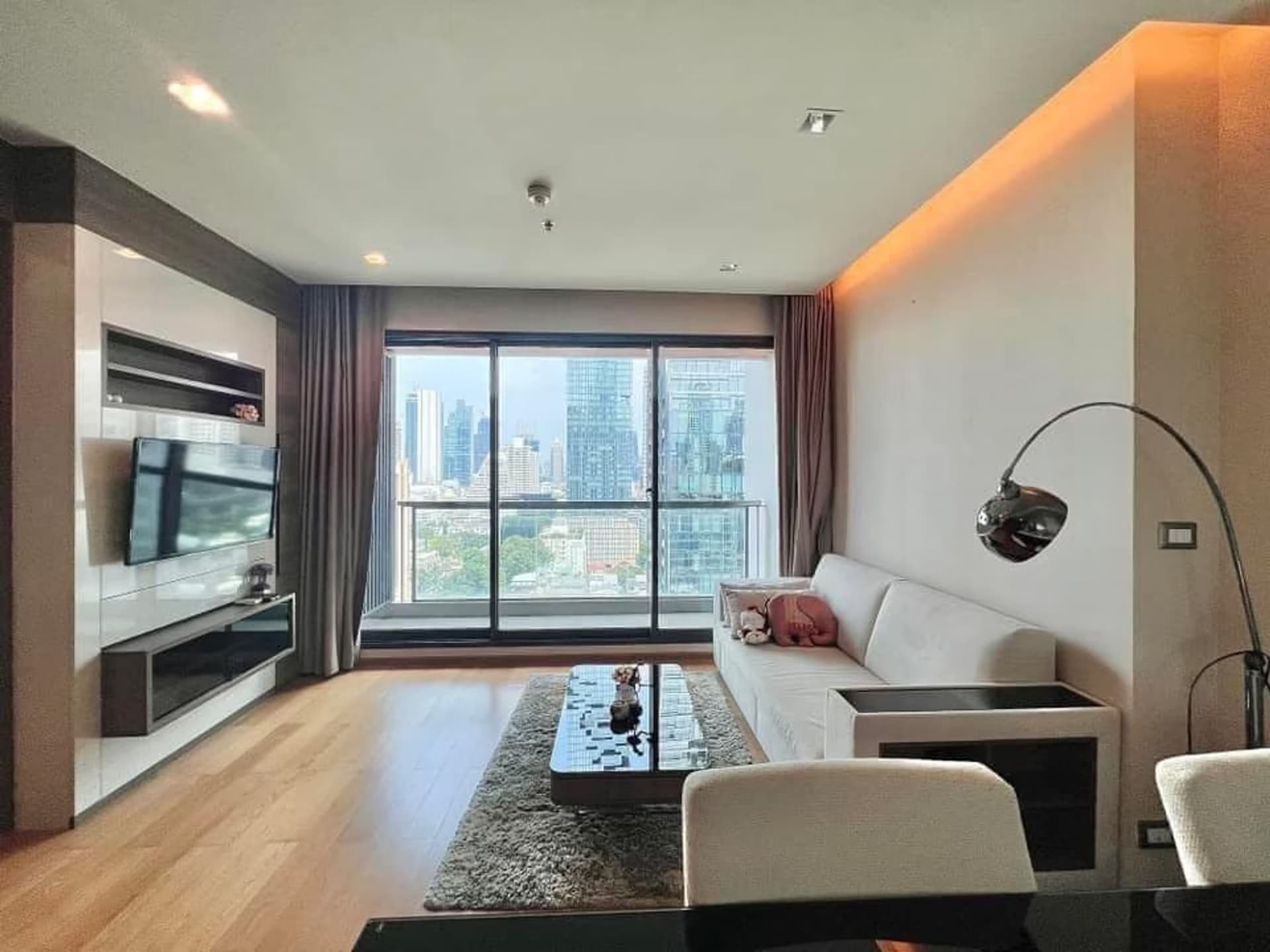 1 ห้องนอน คอนโด สำหรับ จำหน่าย ใน Bang Rak - Image 12