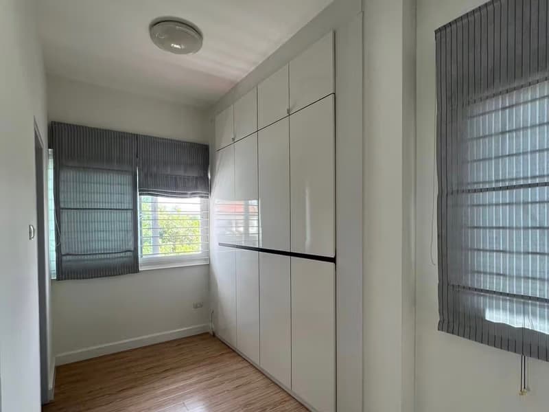 3 Bed House for Rent in San Kamphaeng