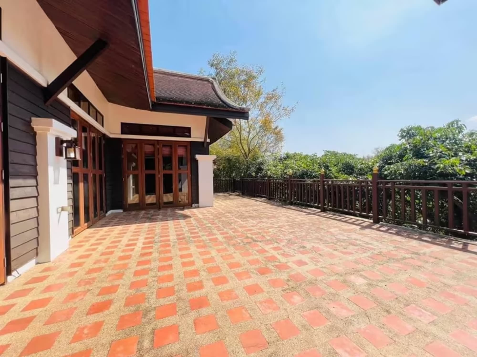 3 Bedroom House - Image 14
