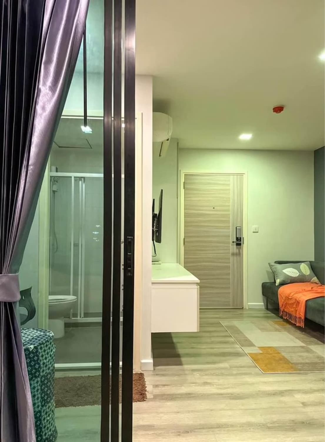 1 Bedroom Condo - Image 4