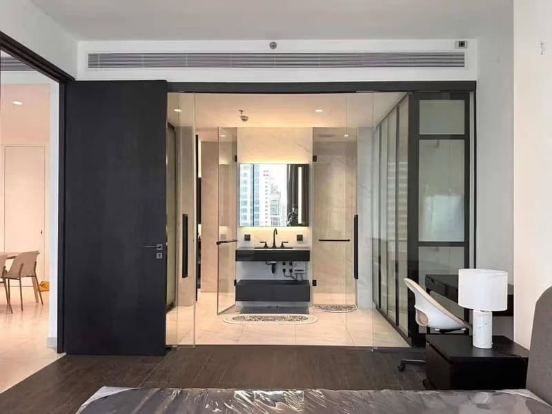 1 Bed Condo for Rent in Bang Rak