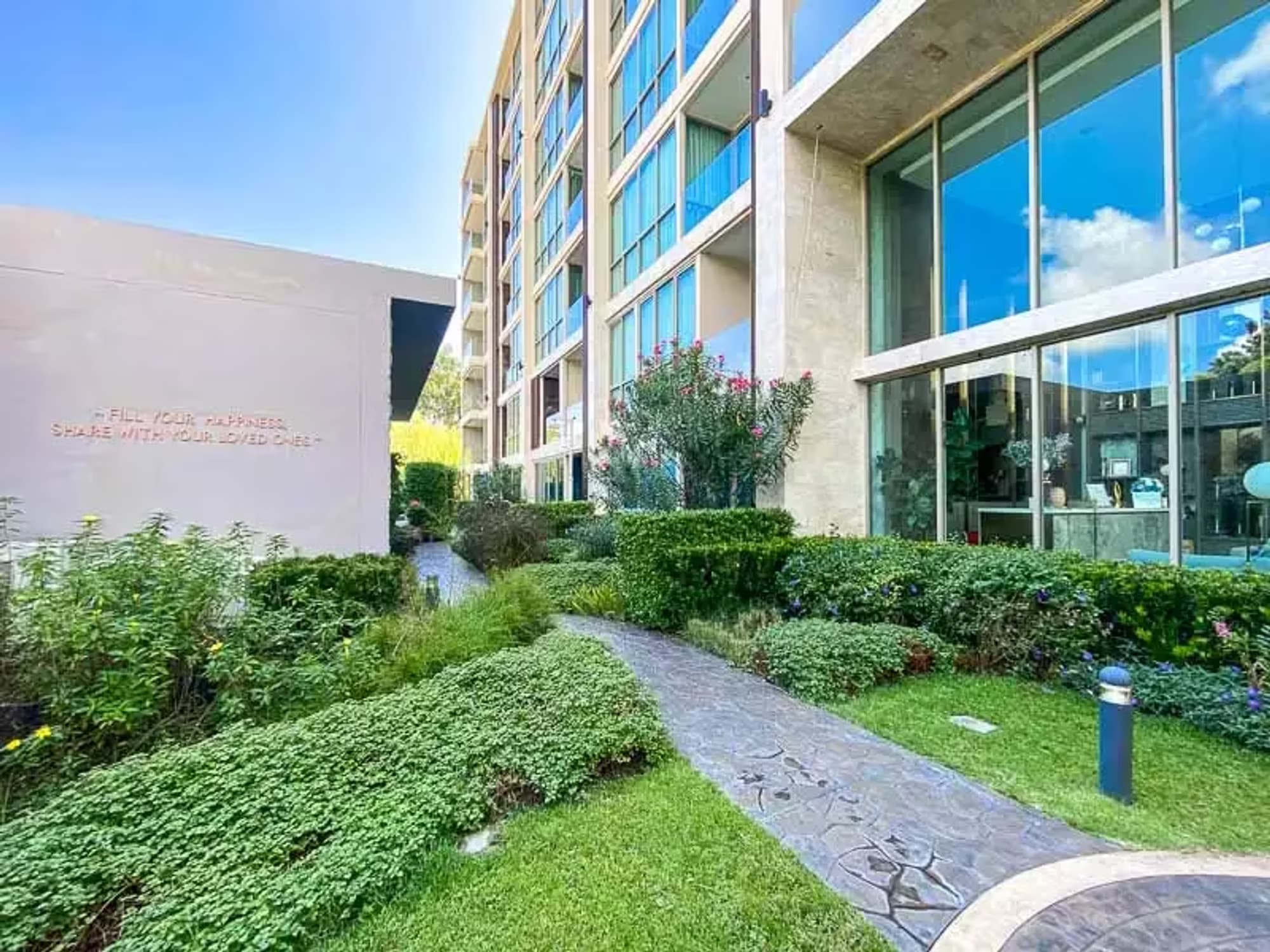 1 Bedroom Condo - Image 10