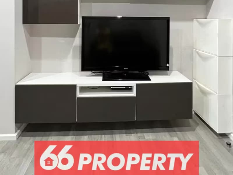 Condo for Sale at The Room Sathon - St. Louis