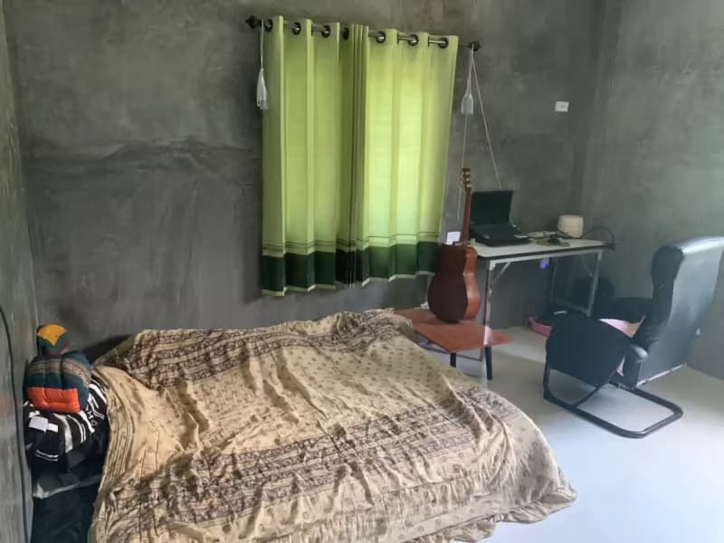 1 Bedroom House