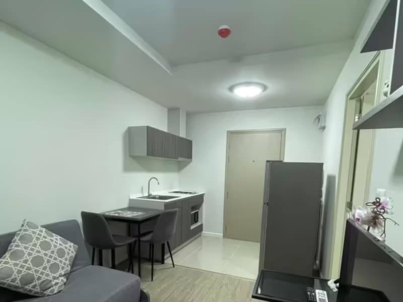 1 Bedroom Condo