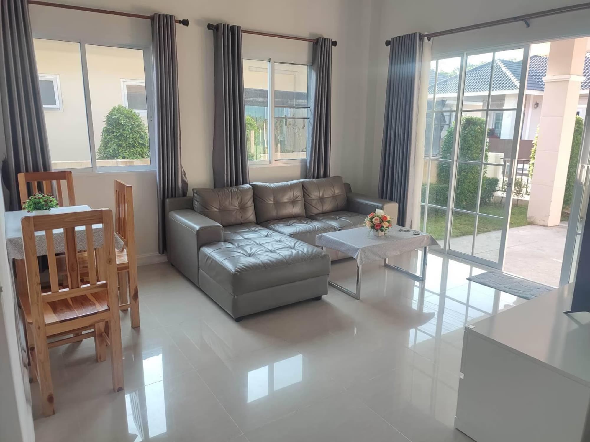2 Bed House for Rent and Sale in San Sai District - Image 1
