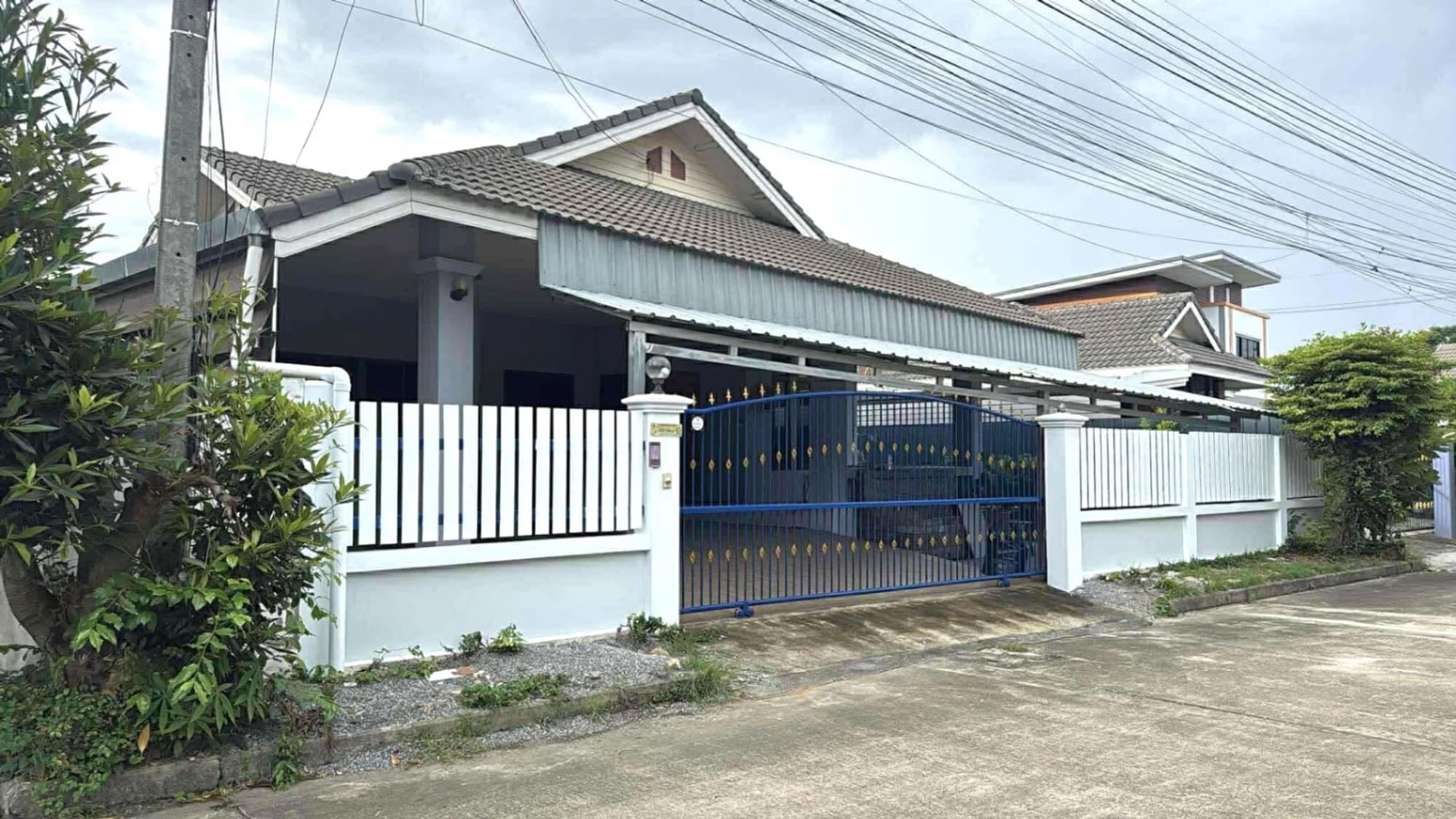 3 ห้องนอน บ้าน สำหรับ จำหน่าย ใน Hang Dong - Image 1
