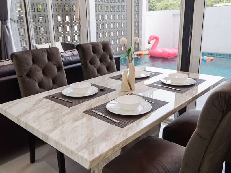 5 Bed House for Sale in Saraphi