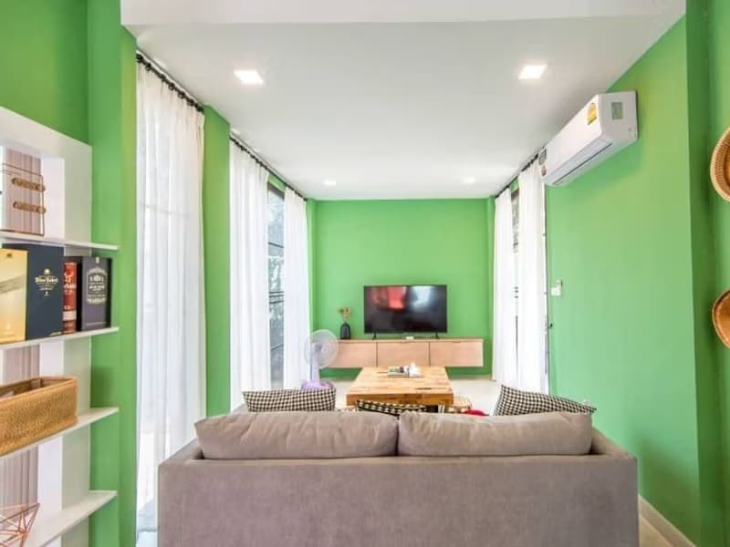 6 Bed House for Sale in Hang Dong District