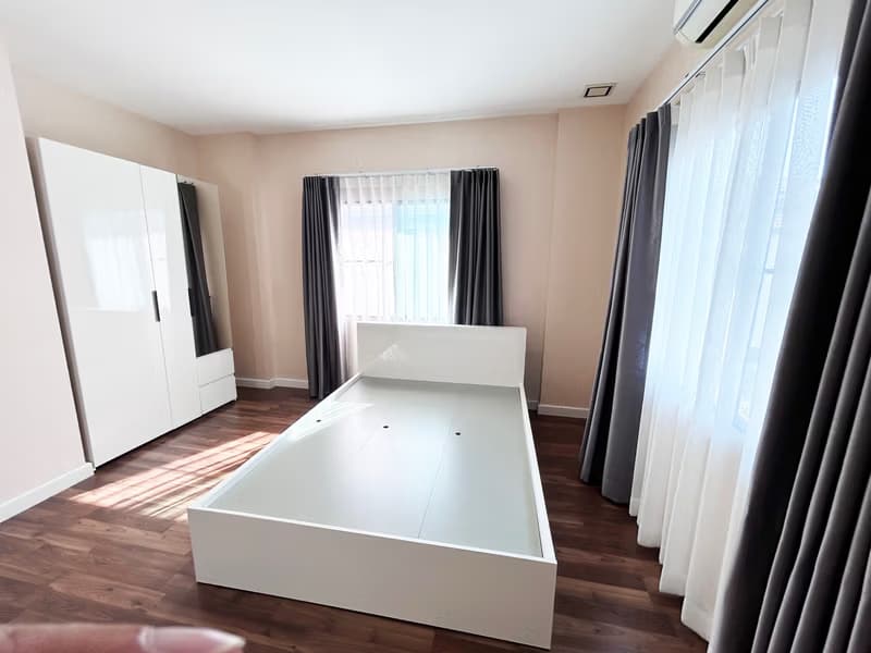 Condo for Rent, Sale at Manthana Onnut-Wongwaen 4