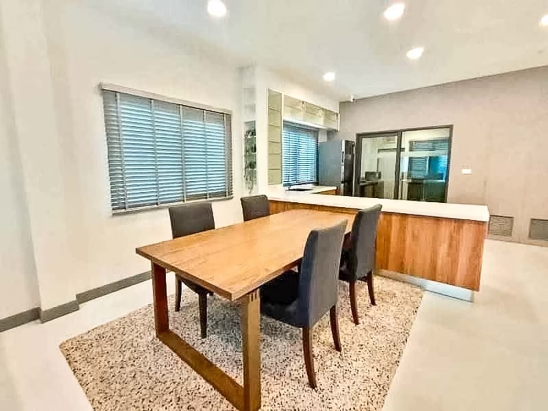 4 Bedroom House - Image 5