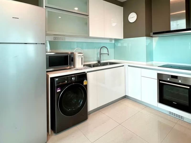 3 Bed Condo for Rent and Sale in Khlong Toei