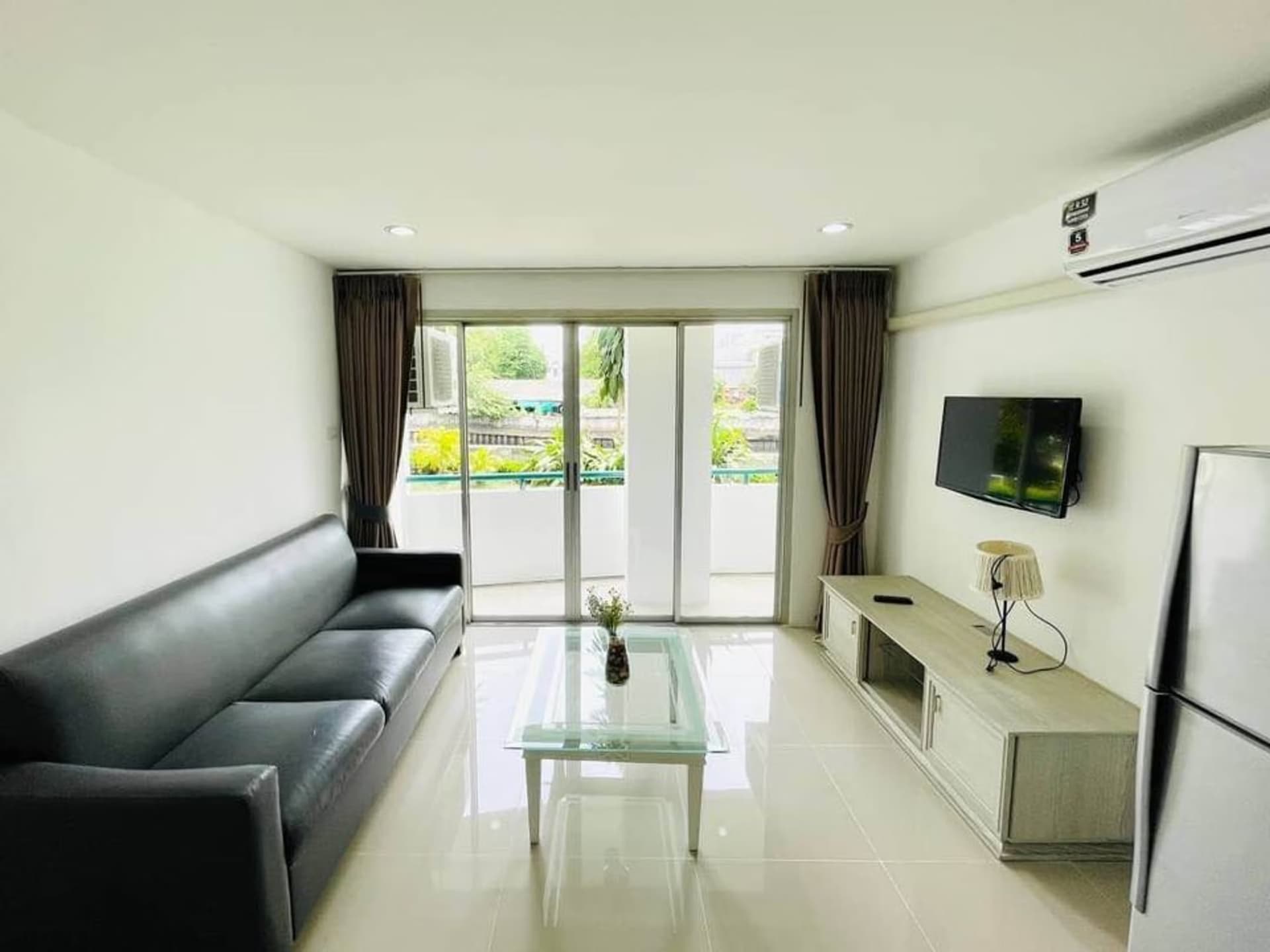 2 ห้องนอน Condo สำหรับ จำหน่าย ใน คลองเตย - Image 1