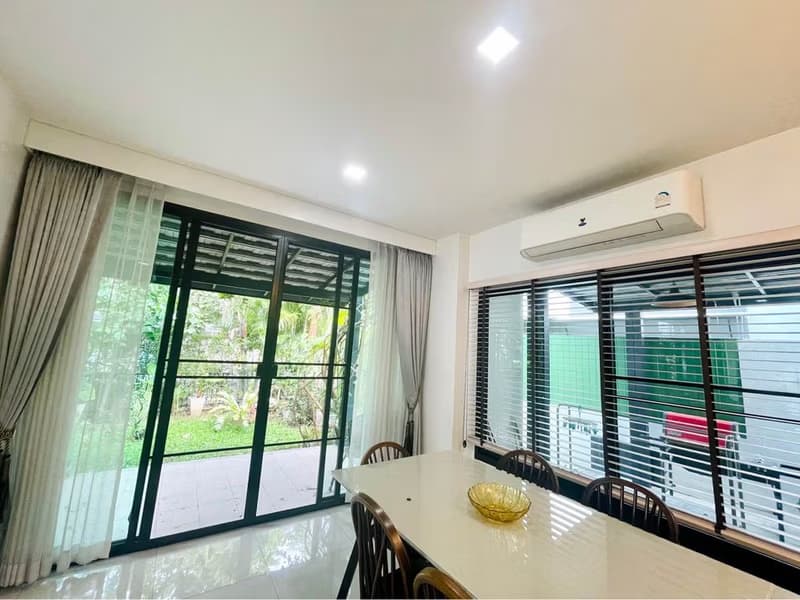 3 Bed Townhouse for Rent in Hang Dong