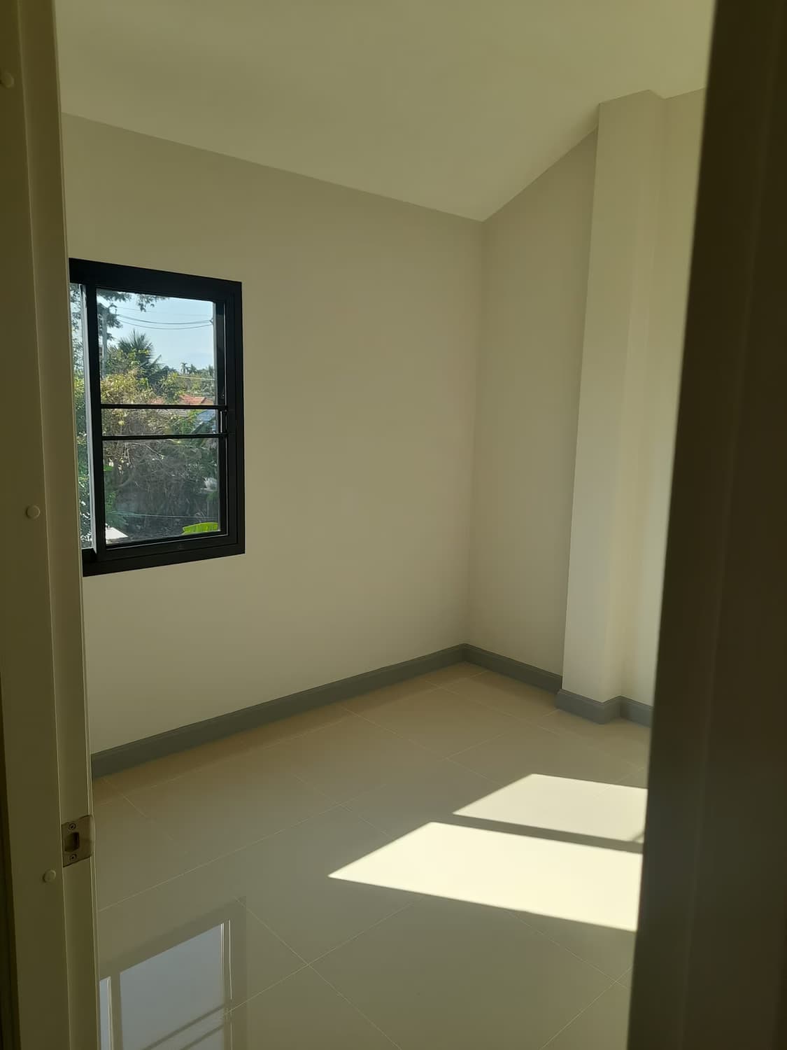 House for Sale in San Sai Luang, San Sai. - Image 17