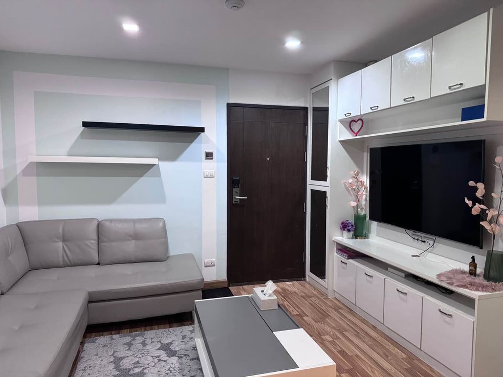 1 Bed Condo for Sale in undefined - Image 1