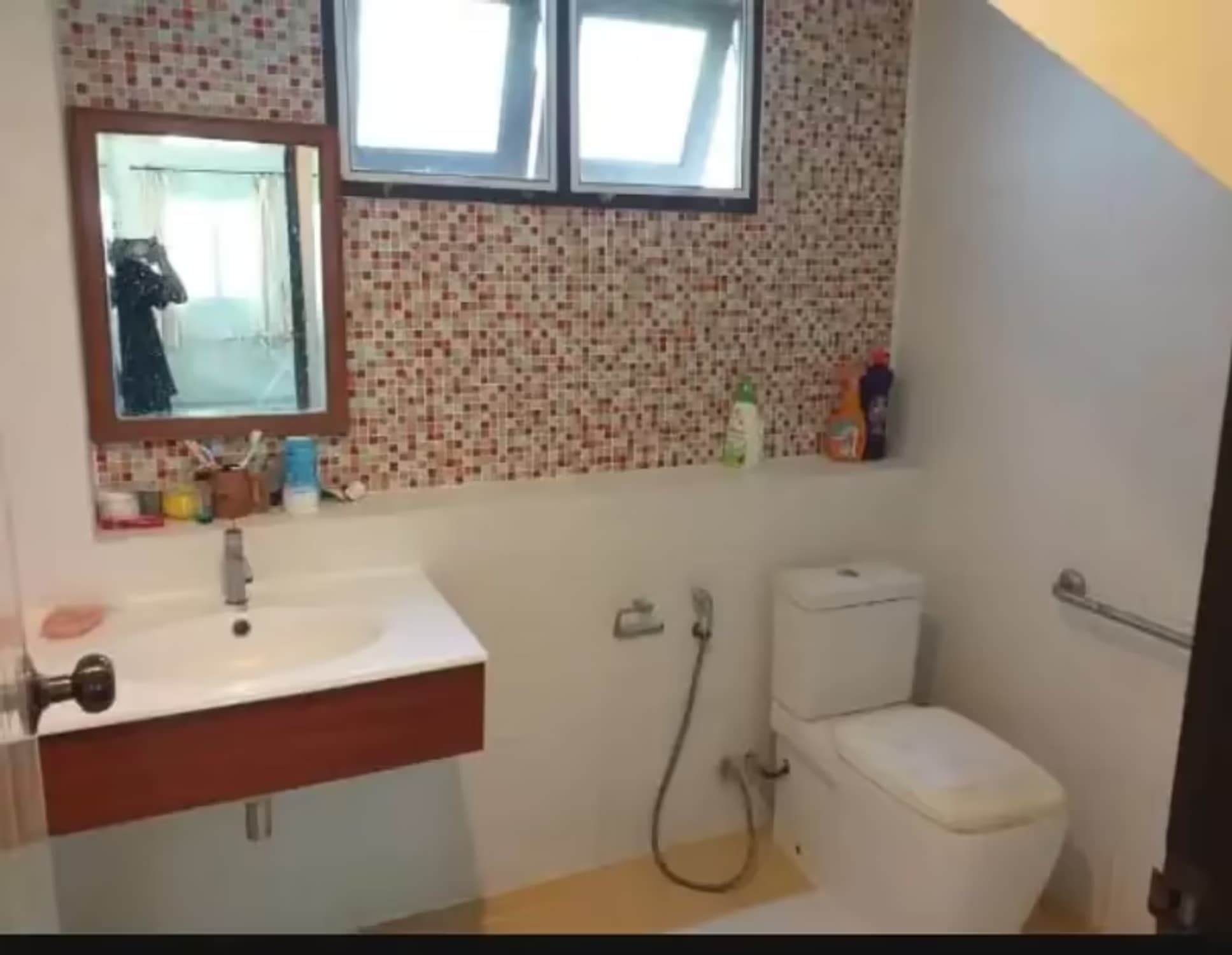 2 Bedroom House - Image 6
