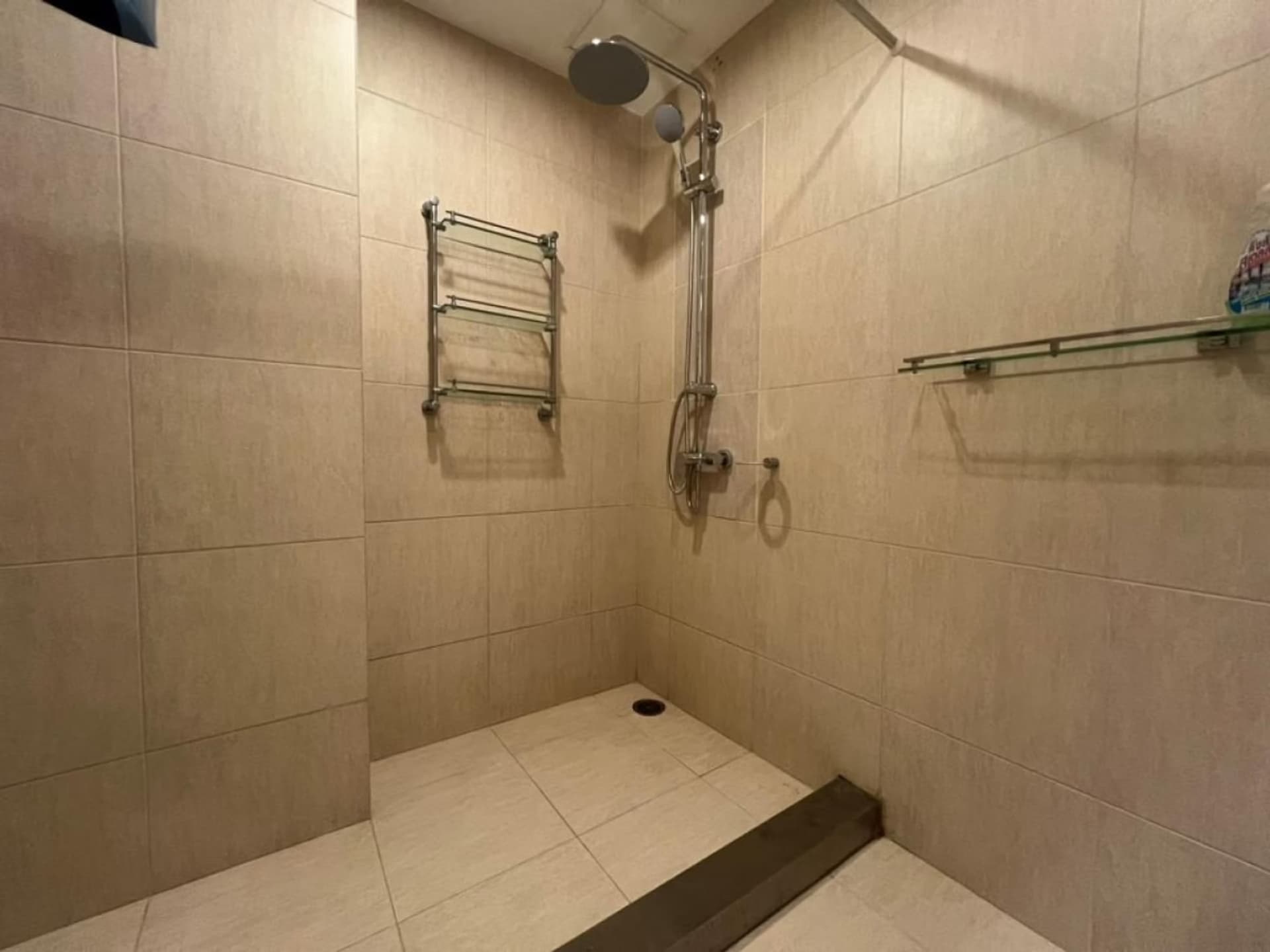 1 Bed Condo for Sale in Watthana - Image 7