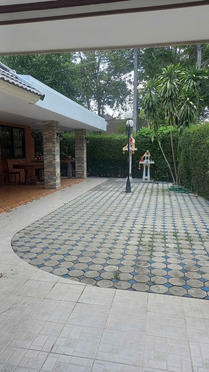 3 Bed House for Rent in Mueang Chiang Mai - Image 9