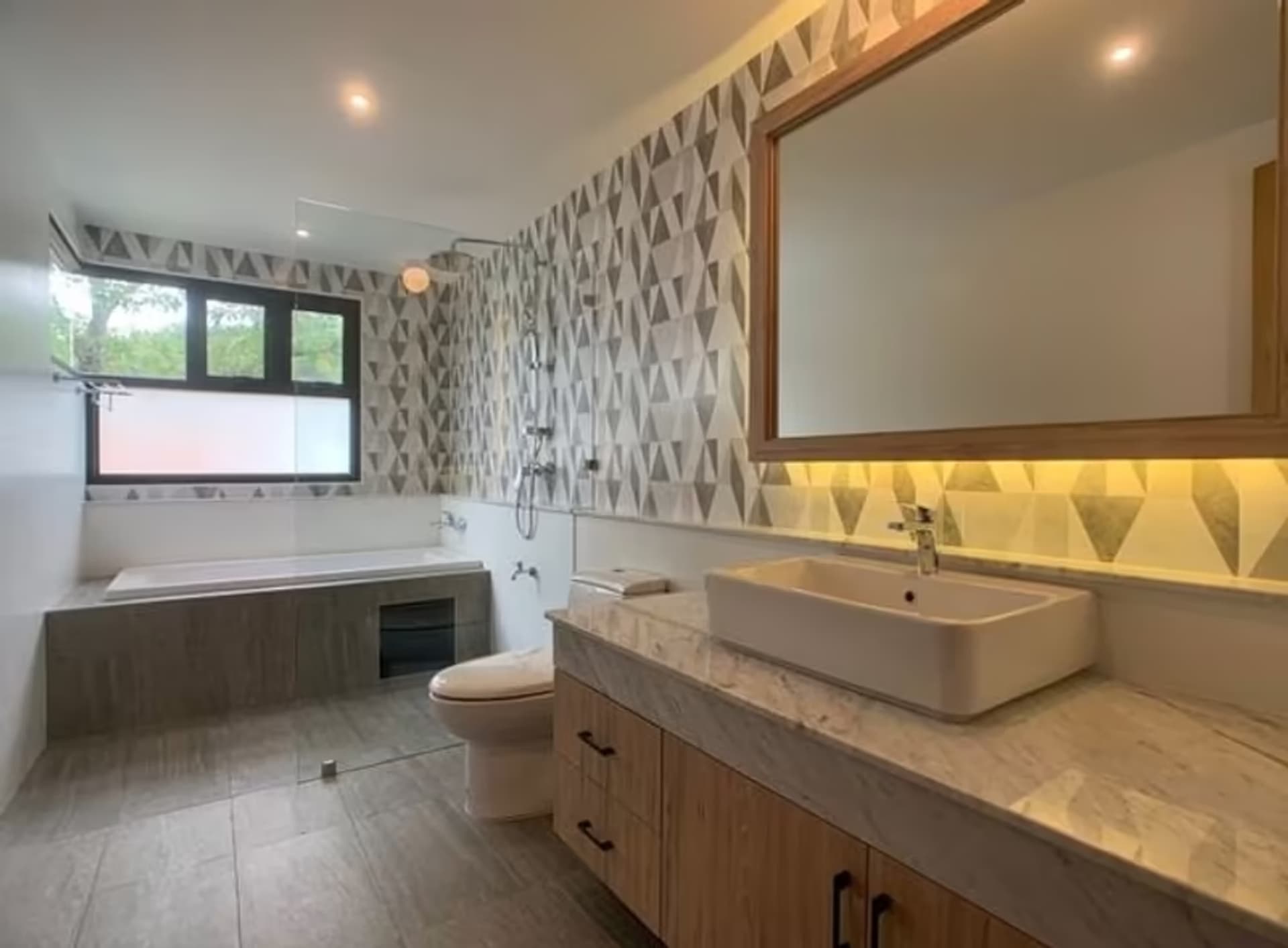 Pool Villa - Image 9