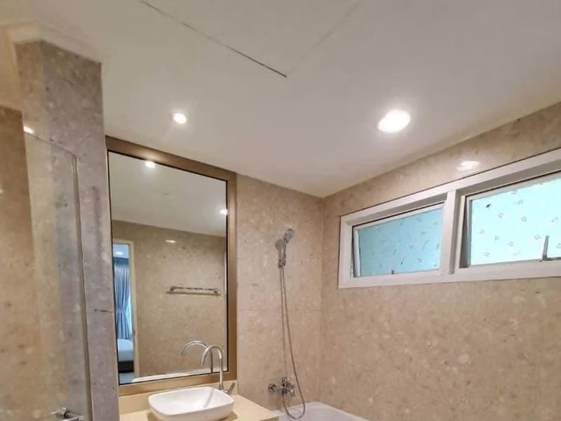 3 Bed Condo for Rent in Pathum Wan