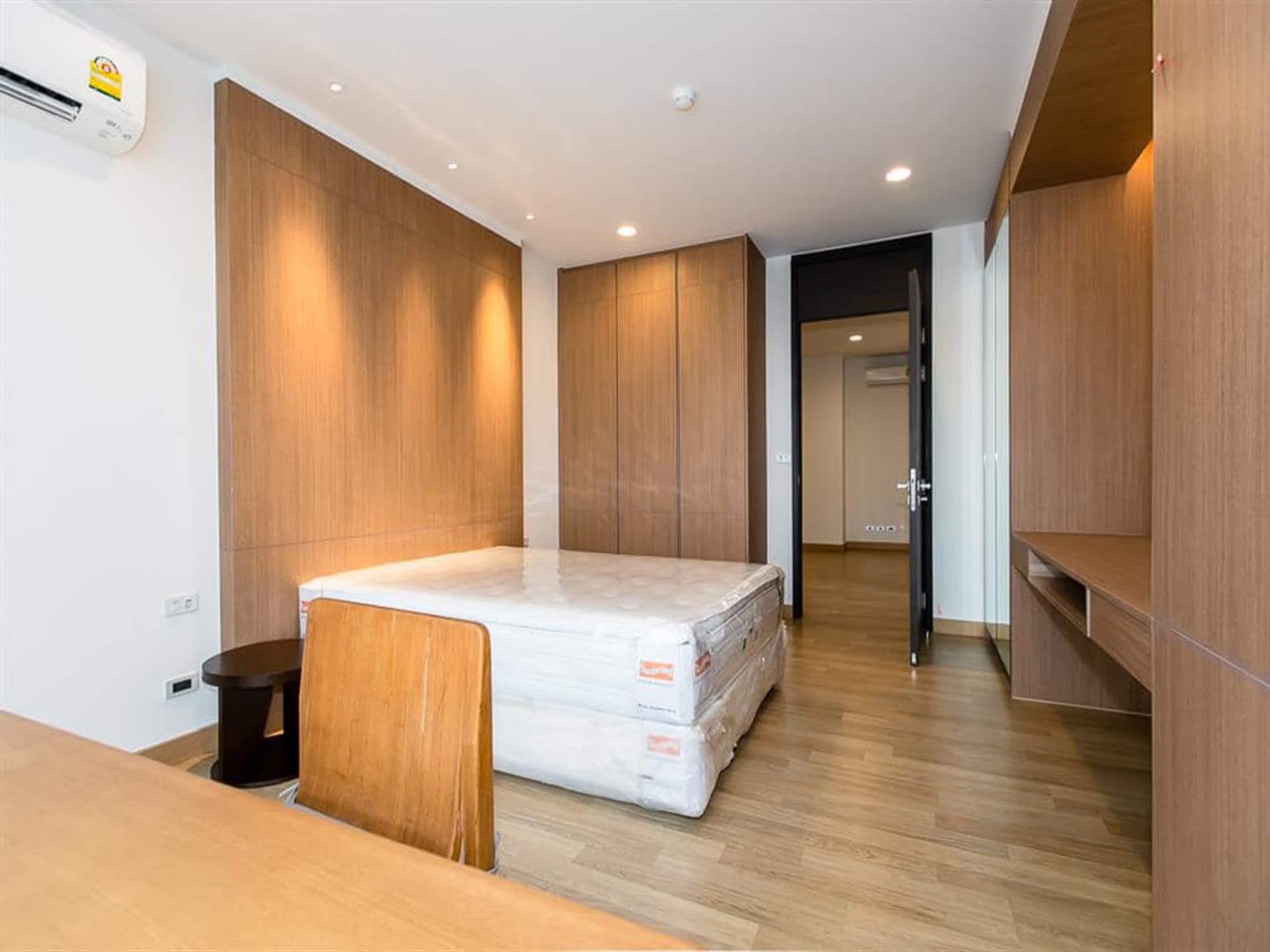 Condo for Rent at Park Court Sukhumvit 77 - Image 2