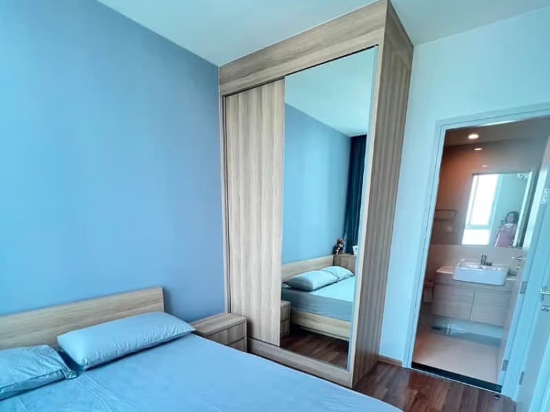 1 Bed Condo for Rent and Sale  Near Thailand Cultural Centre MRT