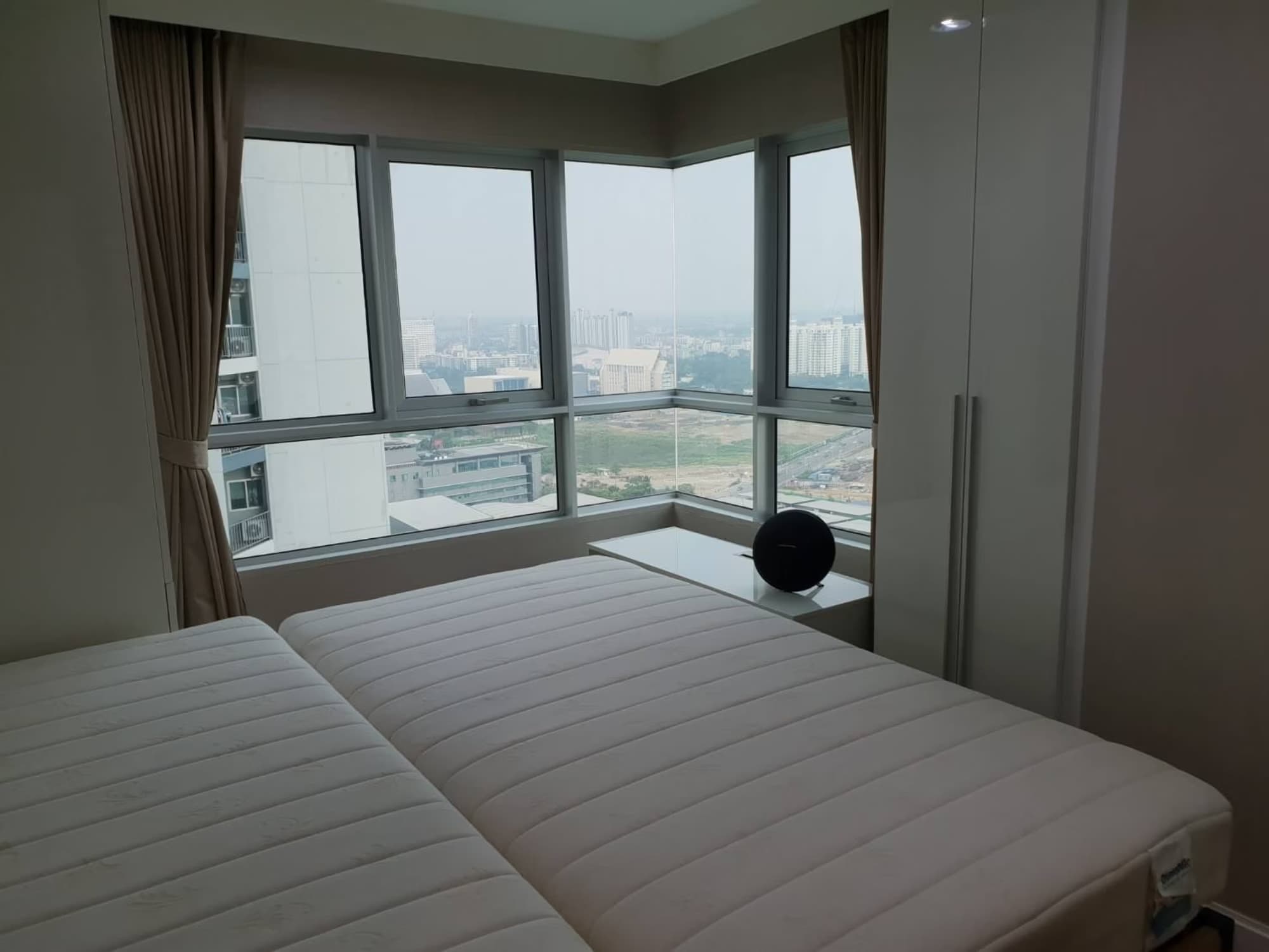 2 Bed Condo for Rent in undefined - Image 5