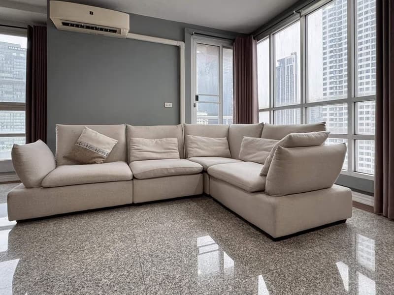 2 Bed Condo for Sale in Ratchathewi