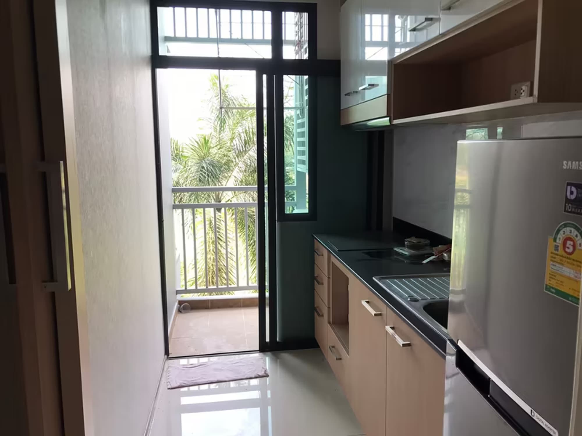 1 Bedroom Condo - Image 4