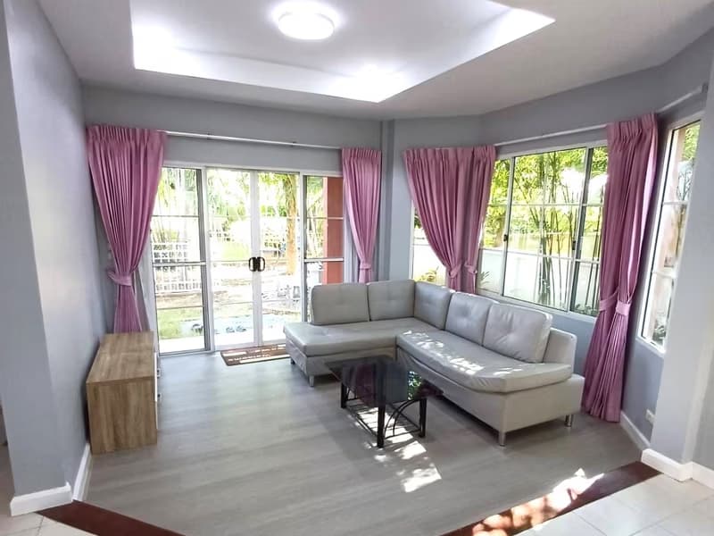 3 Bed House for Rent in San Sai