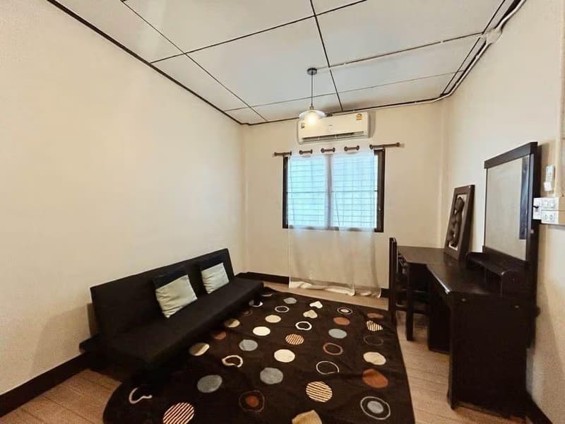 4 Bed House for Rent in Mueang Chiang Mai District