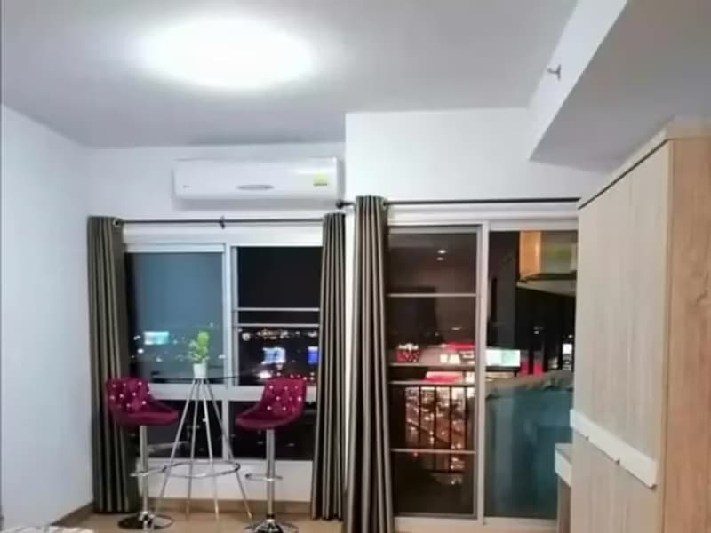 1 Bedroom Condo